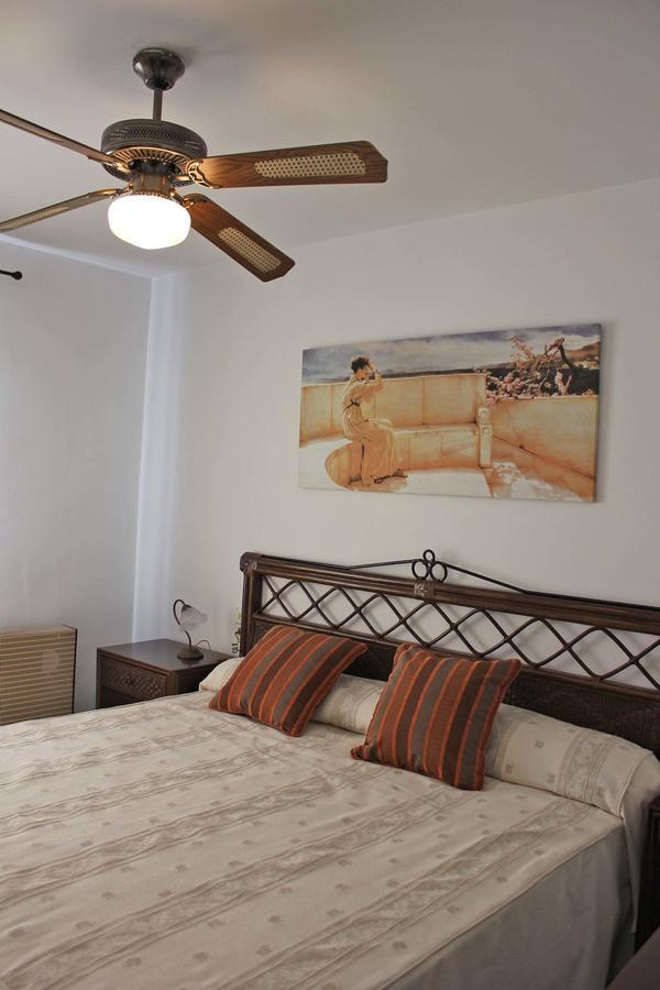 Apartamentos El Minarete 滨海罗克塔斯 外观 照片
