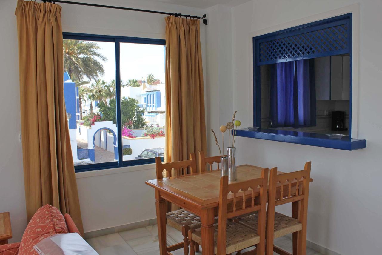 Apartamentos El Minarete 滨海罗克塔斯 外观 照片